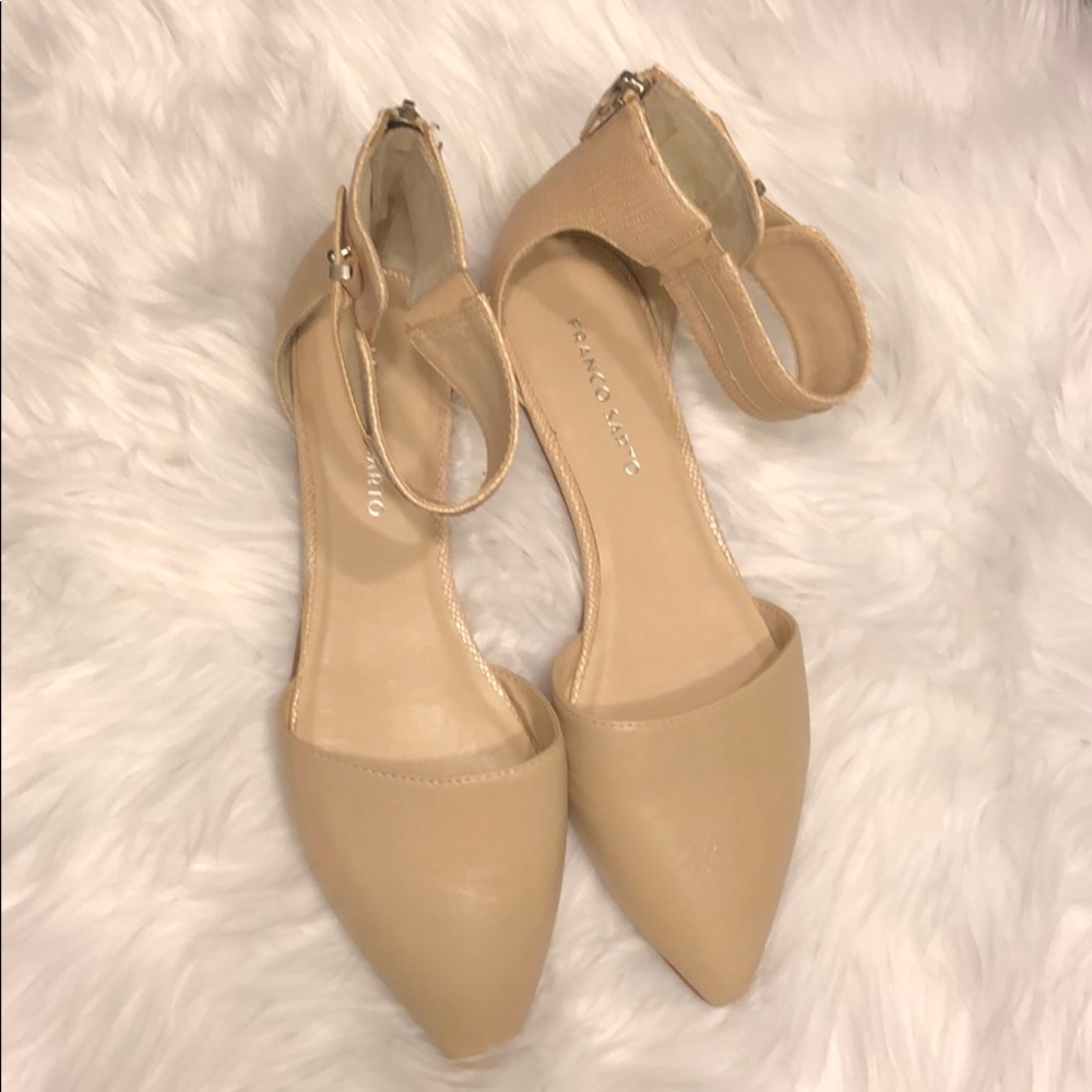 NEW! Franco Sarto flats
